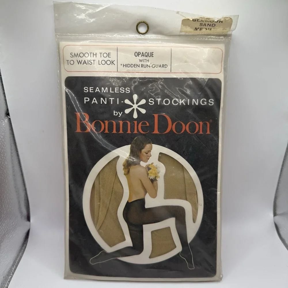 Vintage Bonnie Doon Seamless Panti-stockings Glamour Sand Opaque‎ Medium Smooth